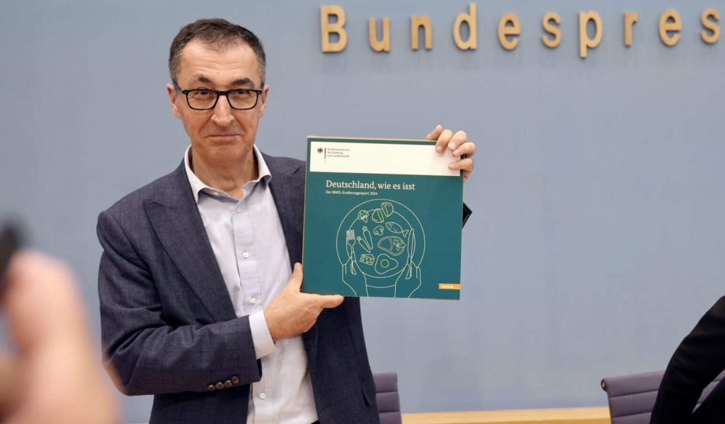 240924-ernaehrungsreport-min