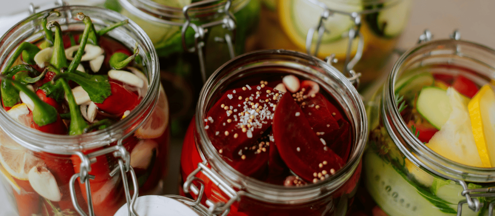 Von Kimchi bis Kombucha: Fermentiertes erobert die Teller!