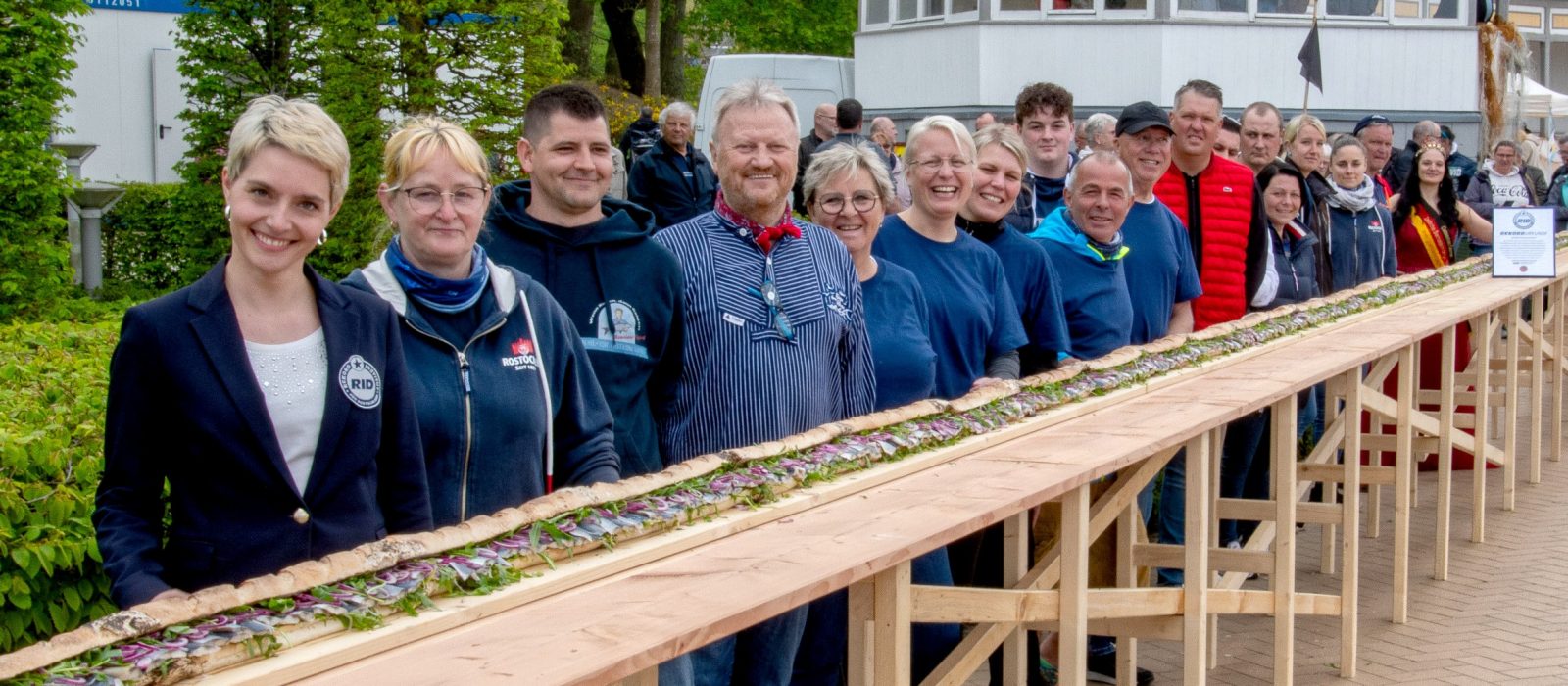 RID-Weltrekord-laeng~ingsbroetchen_1-min